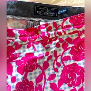 Vineyard Vines, Kentucky Derby, Breaker Pants; Size 36x30